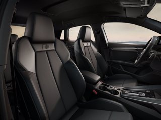 AUDI A3 allstreet TFSI 110 kW S tronic Identity Contrast 6