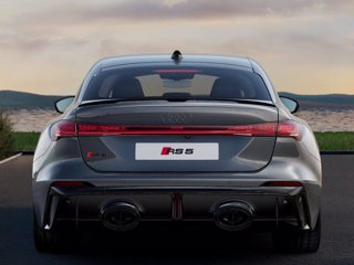 AUDI RS 5 Avant e-hybrid S tronic quattro 3
