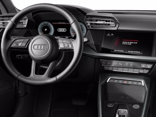 AUDI A3 allstreet TFSI 110 kW S tronic Business Advanced 5