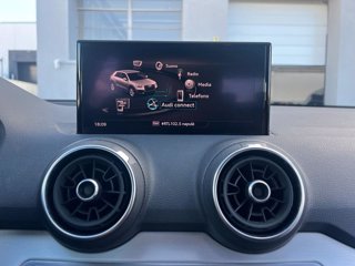 AUDI Q2 30 2.0 tdi admired s-tronic 5