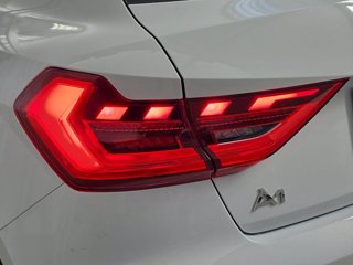 AUDI A1 sportback 30 1.0 tfsi s line edition 110cv s-tronic 4