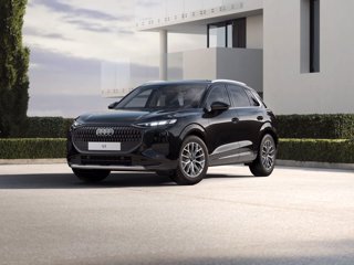 AUDI Q3 TFSI 150 kW S tronic quattro Business Advanced 0