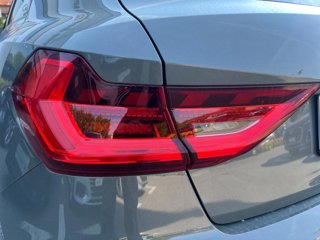 AUDI A1 sportback 30 1.0 tfsi identity black 110cv s-tronic 4