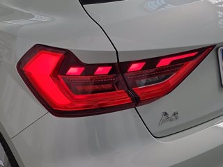 AUDI A1 sportback 30 1.0 tfsi business 110cv 4