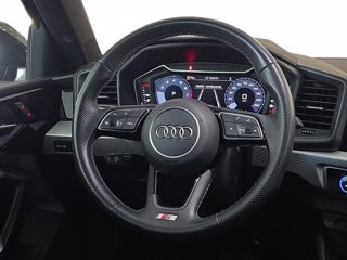 AUDI A1 sportback 30 1.0 tfsi identity black 116cv s-tronic 9