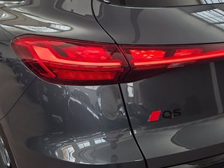 AUDI Q5 2.0 tdi mhev+ launch edition one quattro 204cv s-tronic 4