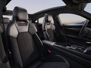 AUDI RS e-tron GT quattro performance 6