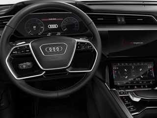 AUDI Q8 SUV e-hybrid quattro 290 kW tiptronic S line 5
