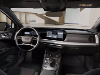 AUDI Q4 SBP e-tron performance Business 5