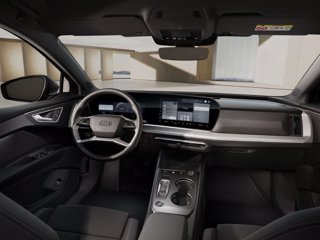 AUDI Q4 SBP e-tron quattro performance Business 6