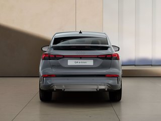 AUDI Q4 SBP e-tron S Line 3