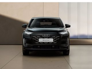 AUDI Q4 e-tron quattro performance S Line 4