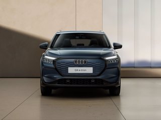 AUDI Q4 e-tron Custom Edition 4