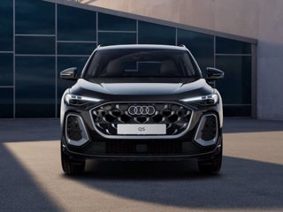 AUDI Q5 TDi 150 kW mHEV+ S tronic quattro S line edition 4