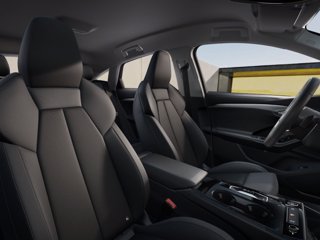 AUDI Q6 SPB e-tron performance Business Advanced 6