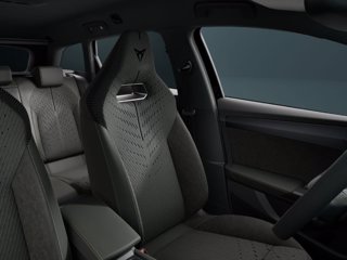 CUPRA Leon Sportstourer 1.5 e-Hybrid 204 CV DSG Tribe Edition 3