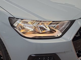 AUDI A1 sportback 30 1.0 tfsi business 116cv s-tronic 1