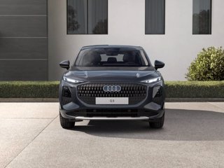 AUDI Q3 SPB TFSI 110 kW mHEV S tronic Business Advanced 4