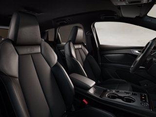 AUDI Q4 e-tron performance S Line 6