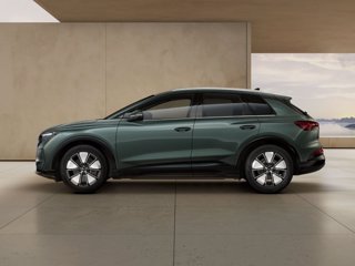 AUDI Q4 e-tron Custom Edition 1