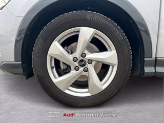 AUDI Q3 35 2.0 tdi business advanced s-tronic 2
