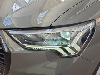 AUDI Q3 35 2.0 tdi s line edition s-tronic 1