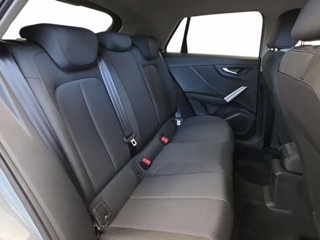 AUDI Q2 35 2.0 tdi admired s-tronic 7