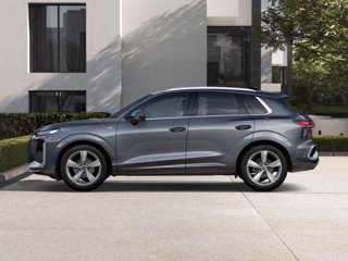 AUDI Q3 TDI 142 kW S tronic quattro S Line 1