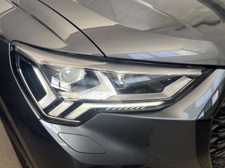 AUDI Q3 sportback 35 2.0 tdi identity black s-tronic 1