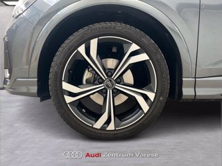AUDI Q3 sportback 35 2.0 tdi identity black s-tronic 2