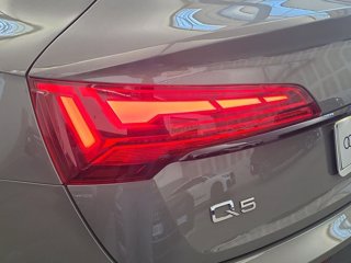 AUDI Q5 sportback 40 2.0 tdi mhev 12v s line plus quattro s-tronic 4