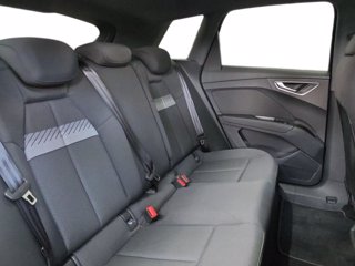 AUDI Q4 e-tron 45 s line edition 7