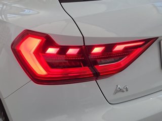 AUDI A1 sportback 30 1.0 tfsi s line edition 110cv 4