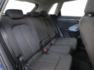 AUDI Q3 35 2.0 tdi business s-tronic 7