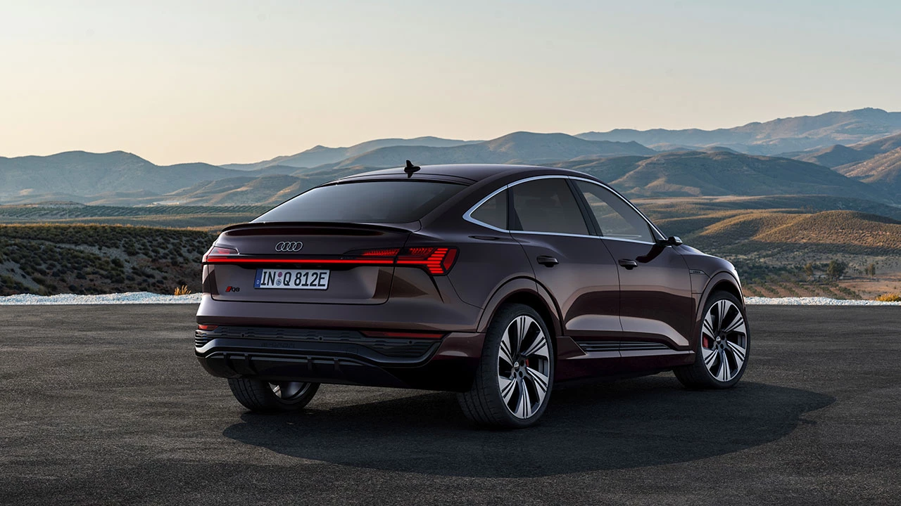 Audi Q8 E Tron SB 4