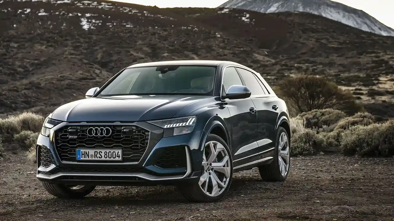 Audi Rsq8 6