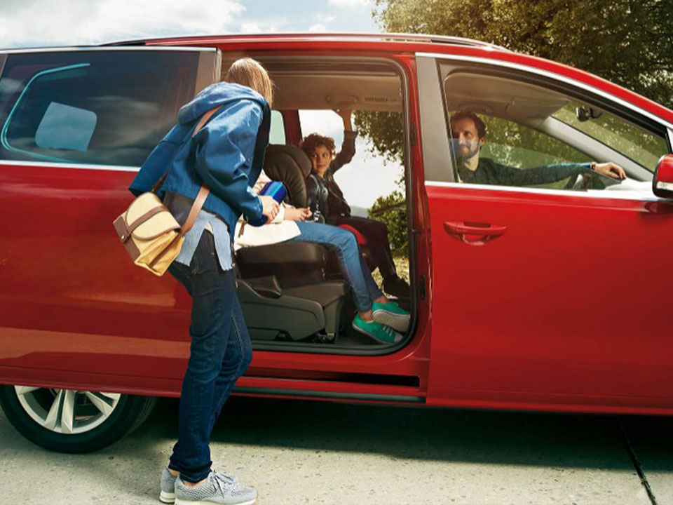 Seat Alhambra 01