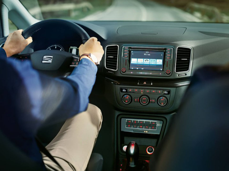 Seat Alhambra 02
