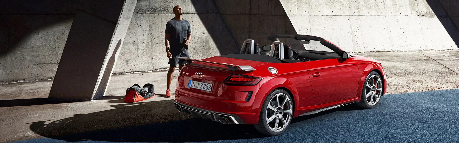 TT RS Roadster Land