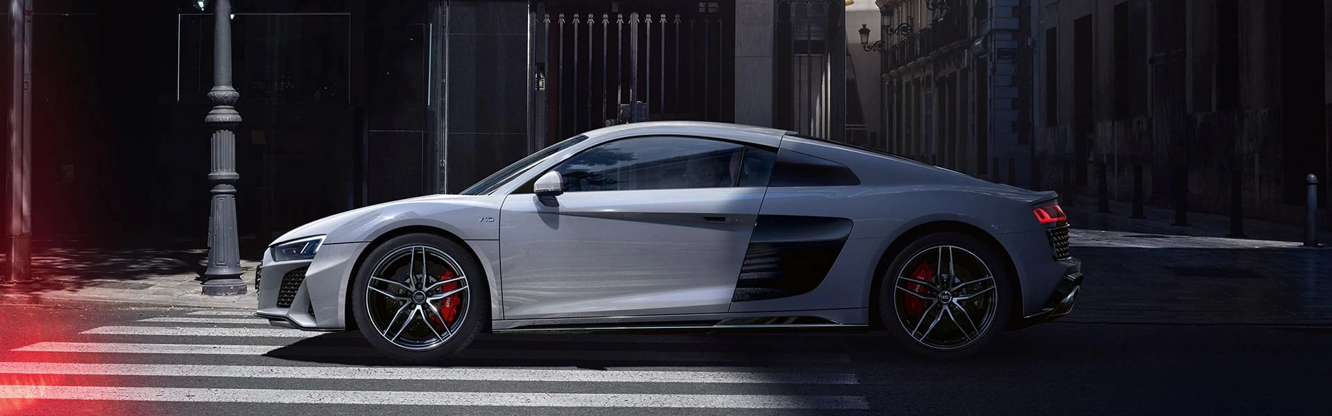 R8 Coupé V10 Quattro Land
