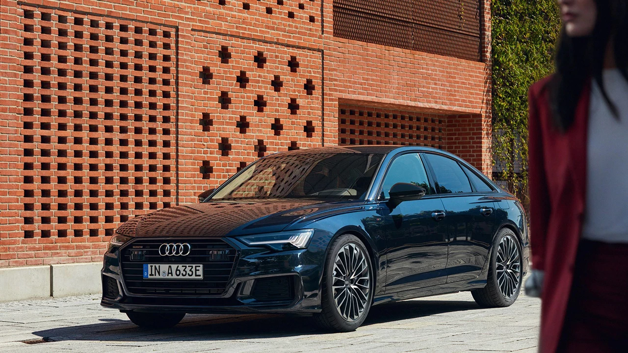 Audi A6 TFSI E QUATTRO 1