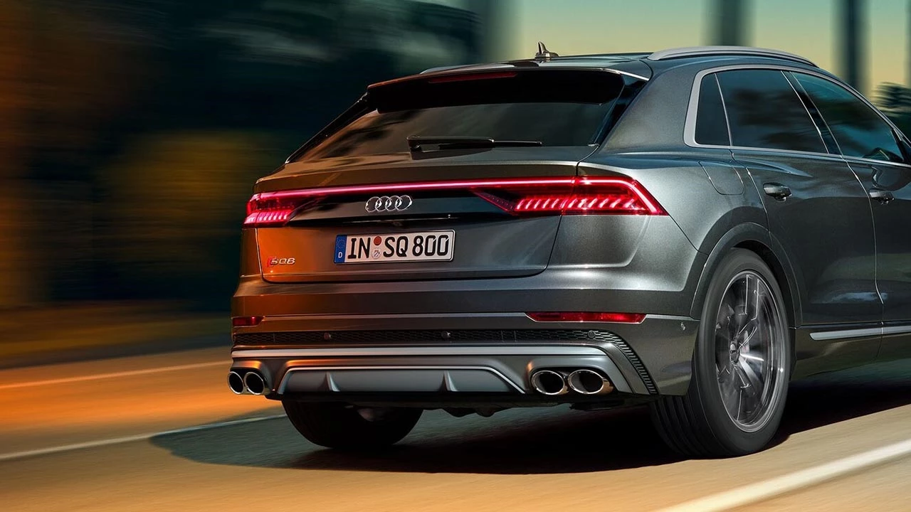 Audi SQ8 3