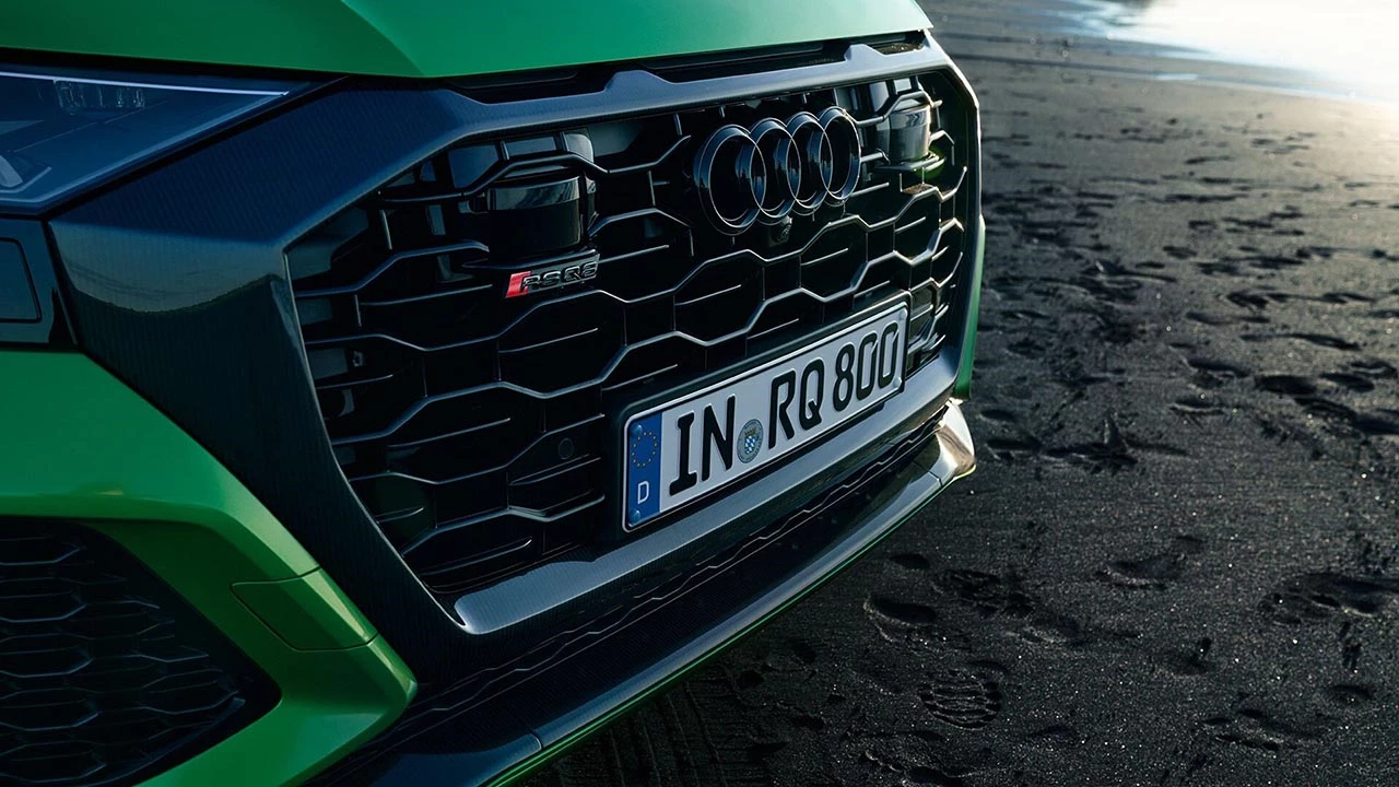 Audi RS Q8 3