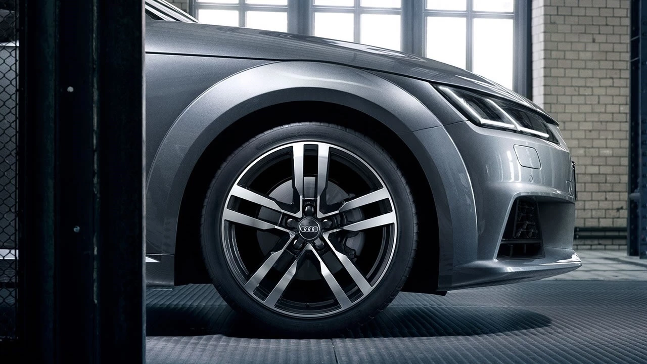 Audi TT Coupé 03