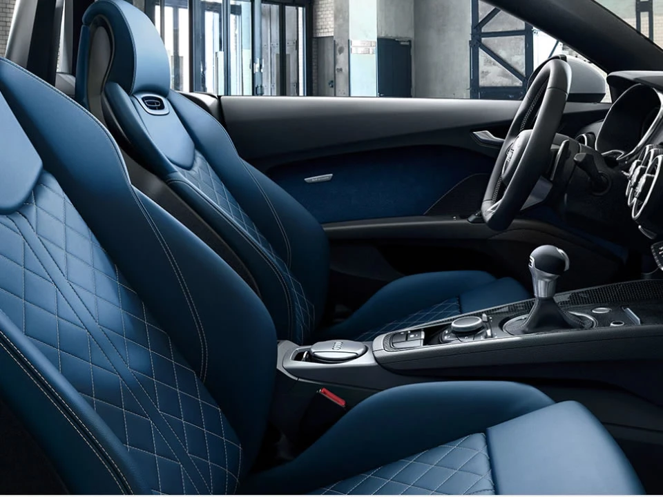 Audi TT Roadster 01