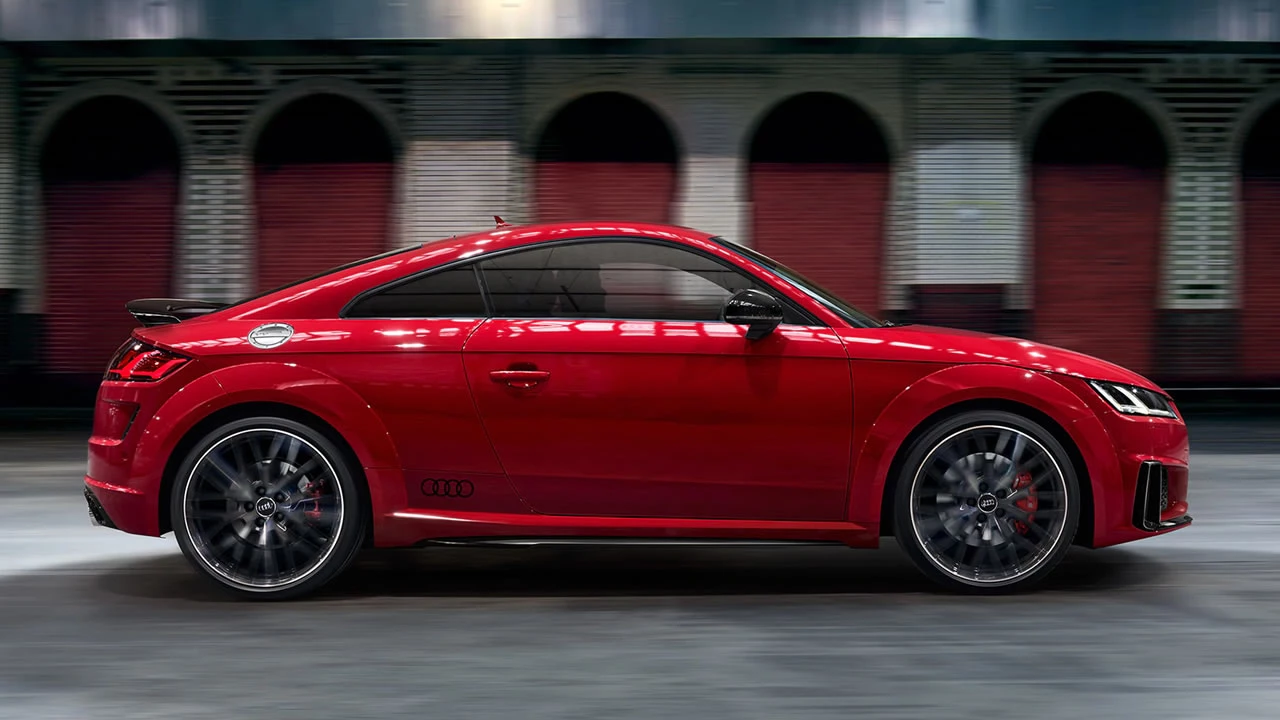 Audi TTS Coupé 01