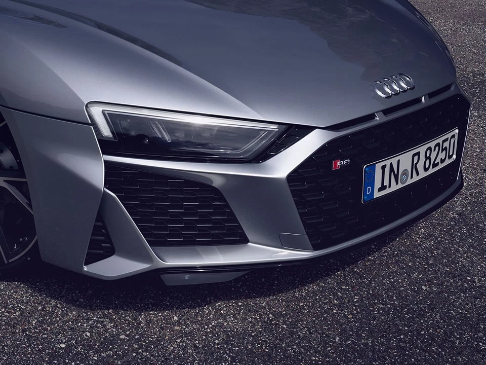 Audi R8 Coupé V10 RWD 02