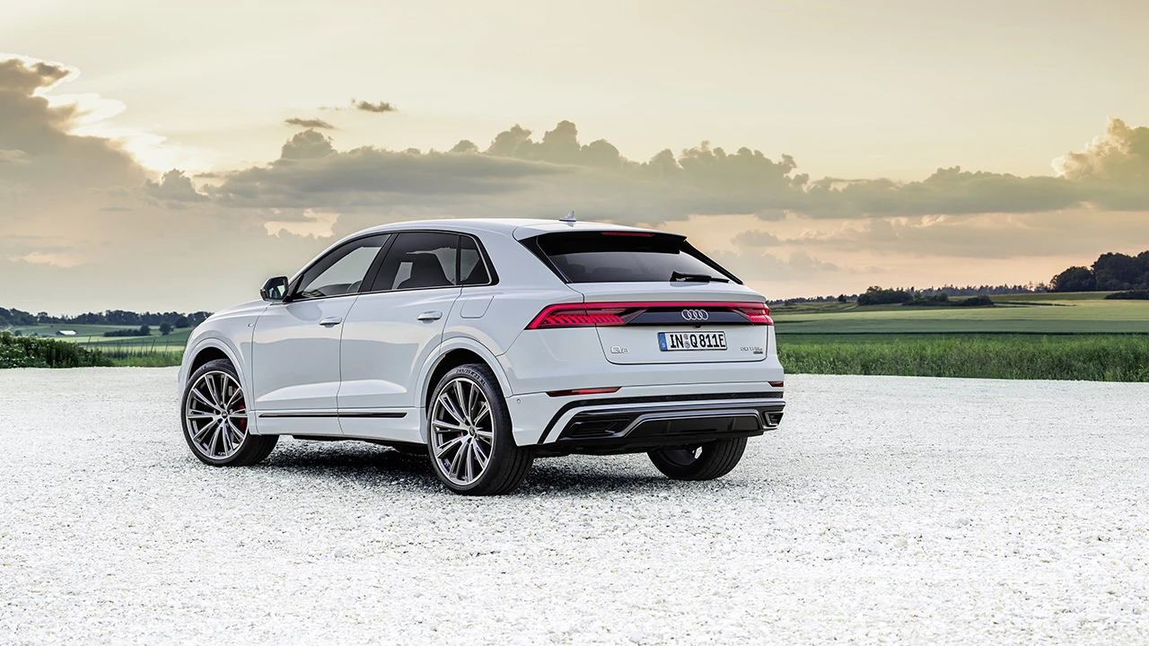 Audi Q8 Tfsi E 6