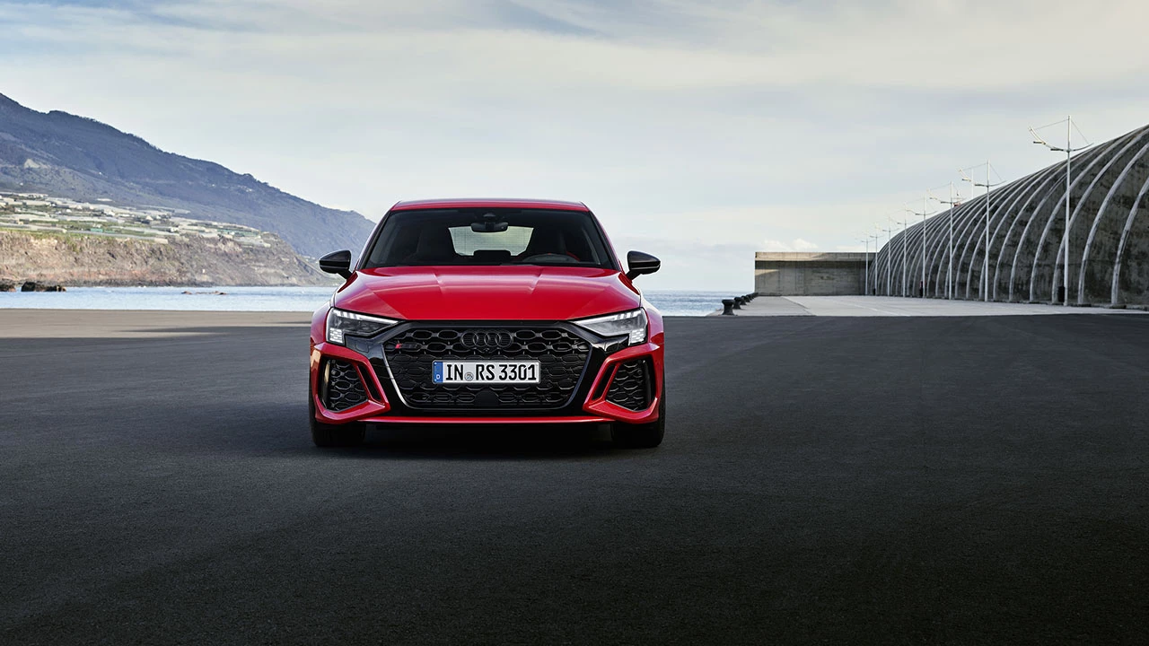 Nuova RS3 Sportback 7
