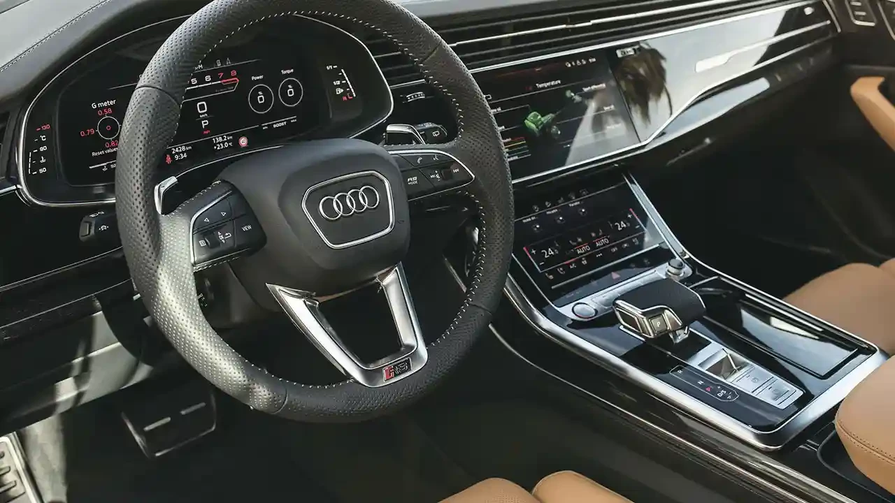 Audi Rsq8 7
